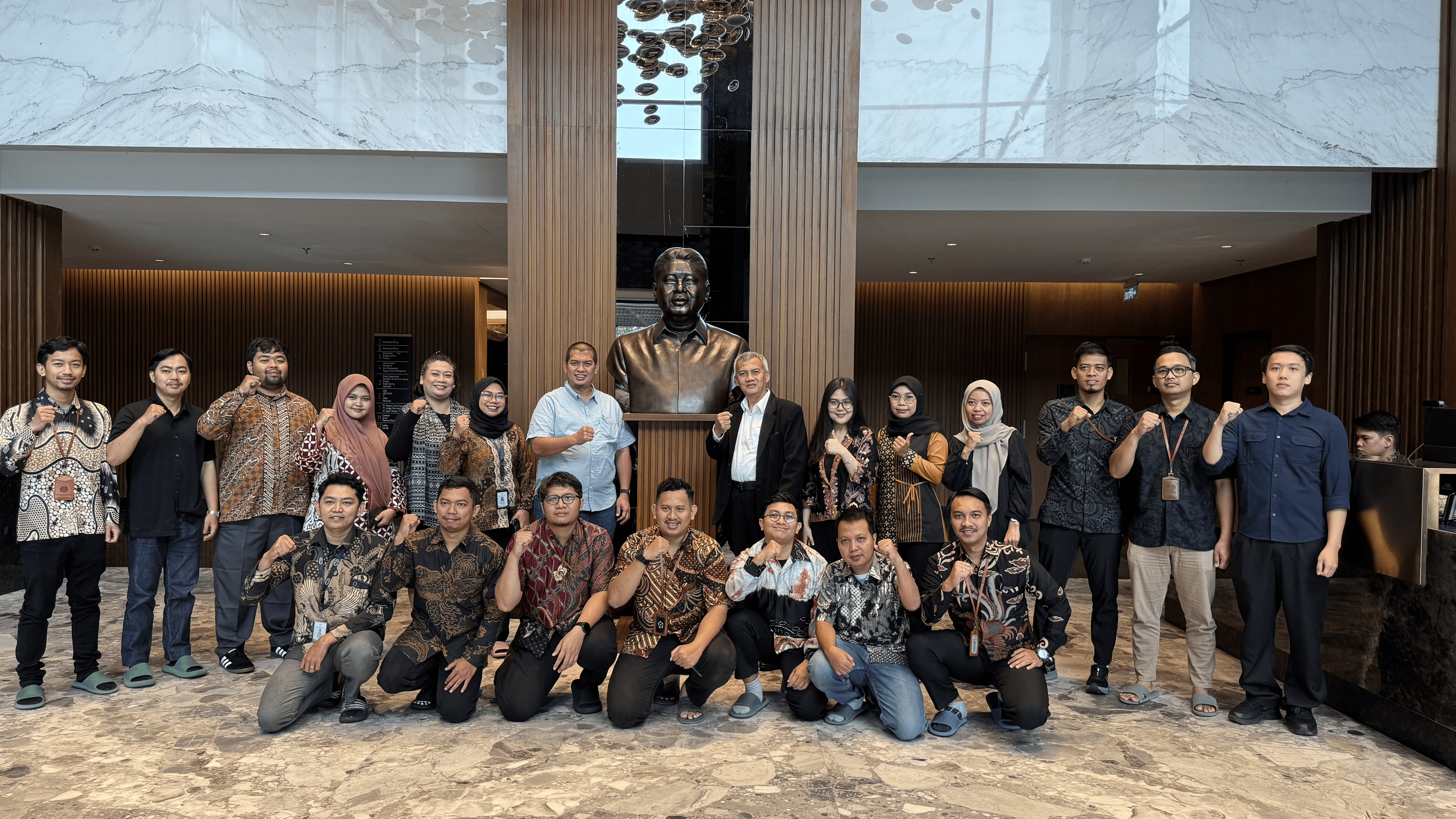 Rekrutmen & Pengembangan Tenaga Kerja Profesional